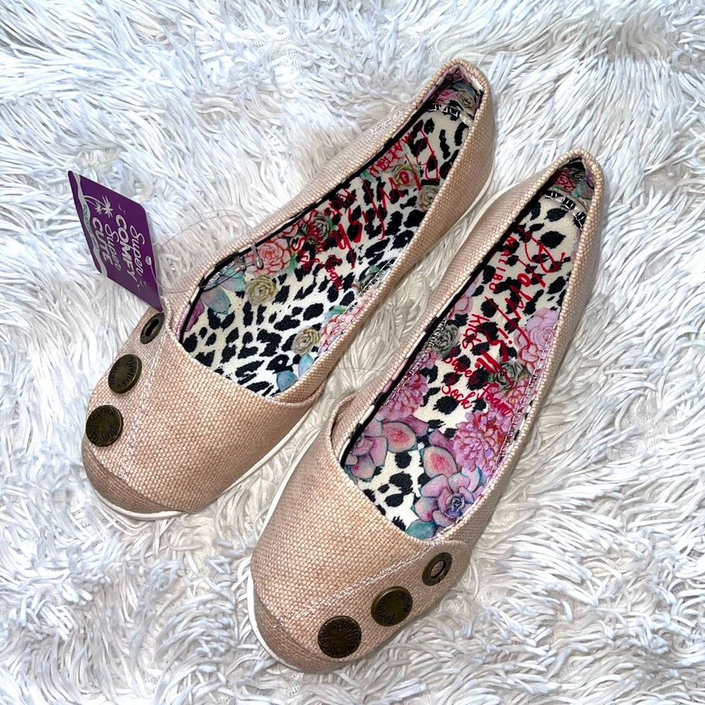 ADORABLE Blowfish Kids! Size 3.5